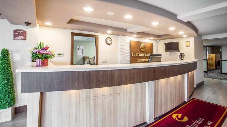 Clarion Hotel Lobby