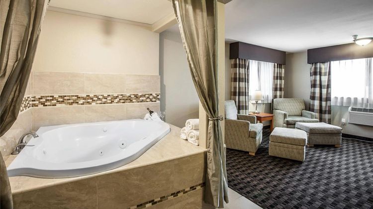 Clarion Hotel Suite