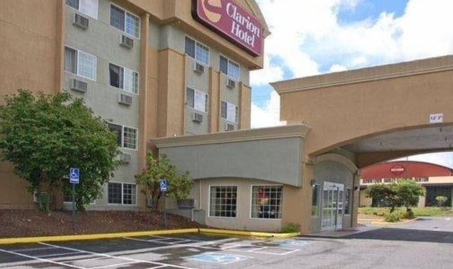 Clarion Hotel Exterior
