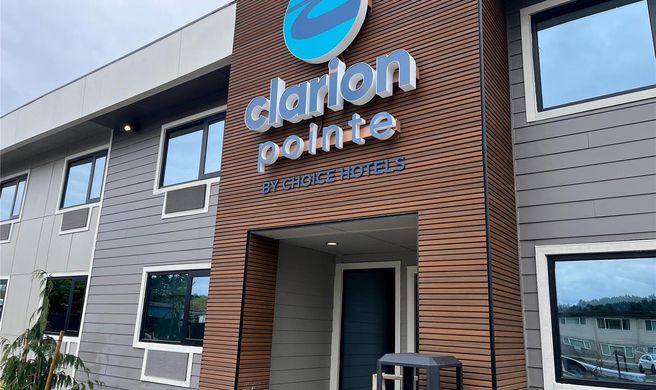 Clarion Pointe Kent Seattle South Exterior