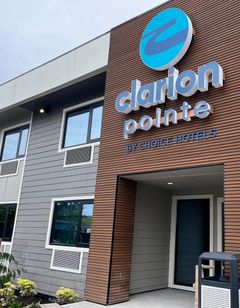 Clarion Pointe Kent Seattle South