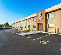 Clarion Pointe Kent Seattle South Exterior