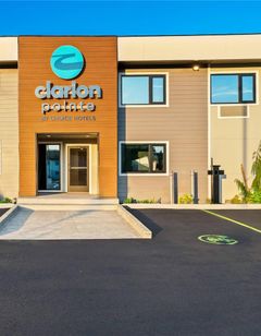 Clarion Pointe Kent Seattle South
