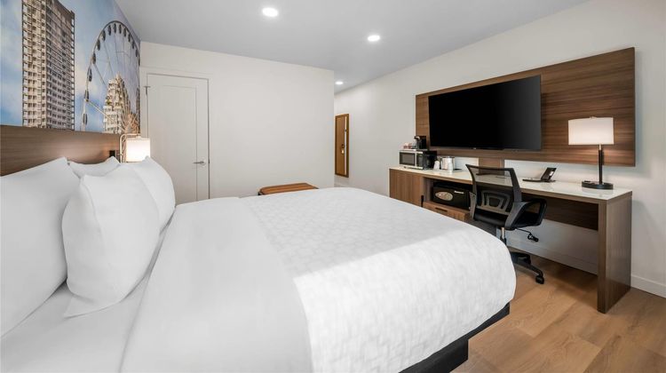 Clarion Pointe Kent Seattle South Room