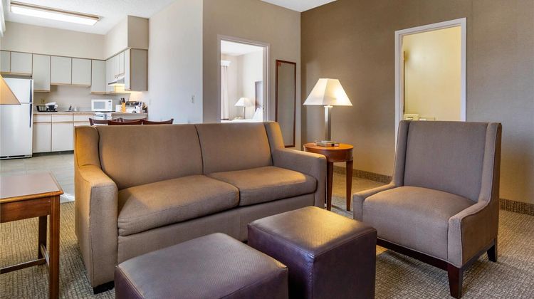 Comfort Inn & Suites Suite