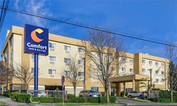 Comfort Inn & Suites