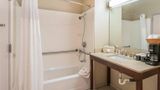Comfort Inn & Suites Room