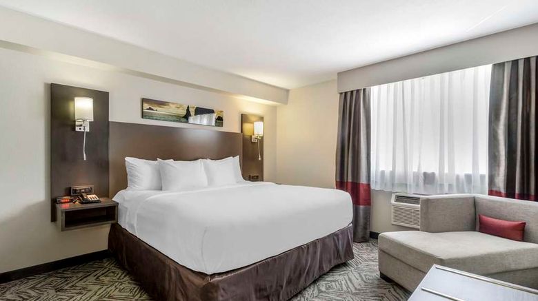 <b>Comfort Inn & Suites Pacific - Auburn Suite</b>. Images powered by <a href="https://iceportal.shijigroup.com/" title="IcePortal" target="_blank">IcePortal</a>.