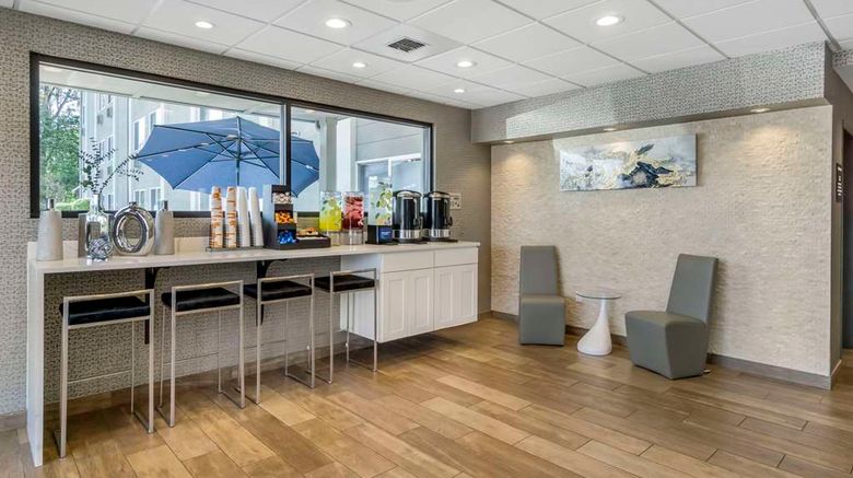 <b>Comfort Inn & Suites Pacific - Auburn Restaurant</b>. Images powered by <a href="https://iceportal.shijigroup.com/" title="IcePortal" target="_blank">IcePortal</a>.