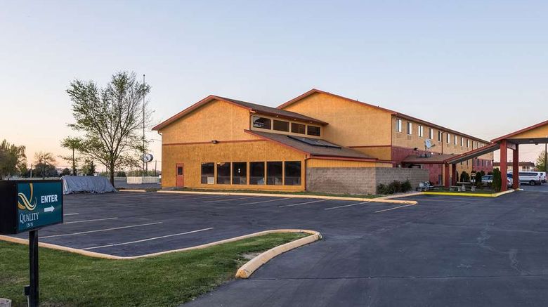 <b>Quality Inn Moses Lake Exterior</b>. Images powered by <a href="https://iceportal.shijigroup.com/" title="IcePortal" target="_blank">IcePortal</a>.