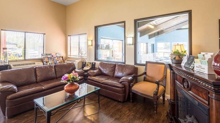Quality Inn Moses Lake Lobby