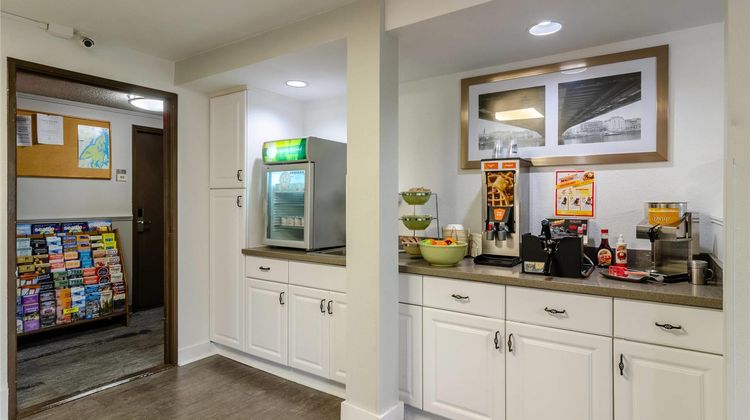 Quality Inn & Suites Silverdale Restaurant
