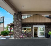 Quality Inn & Suites Silverdale Exterior