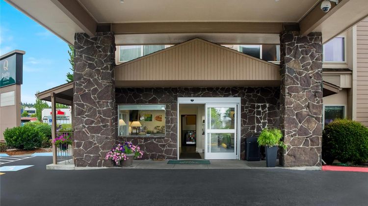 Quality Inn & Suites Silverdale Exterior