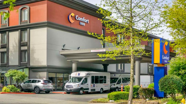 Comfort Inn  and  Suites SeaTac Exterior. Images powered by <a href="https://iceportal.shijigroup.com" target="_blank" rel="noopener">Ice Portal</a>.