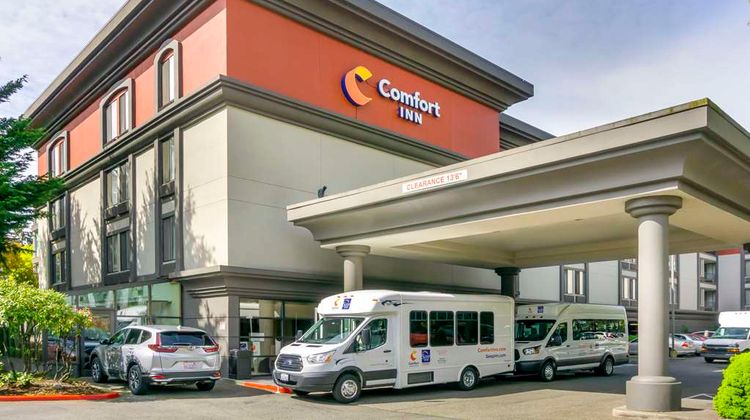 Comfort Inn & Suites SeaTac Exterior