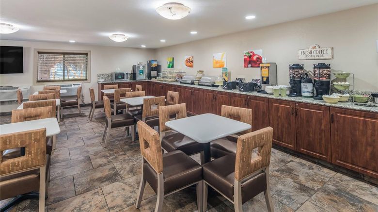 <b>Quality Inn & Suites Walla Walla Restaurant</b>. Images powered by <a href="https://iceportal.shijigroup.com/" title="IcePortal" target="_blank">IcePortal</a>.