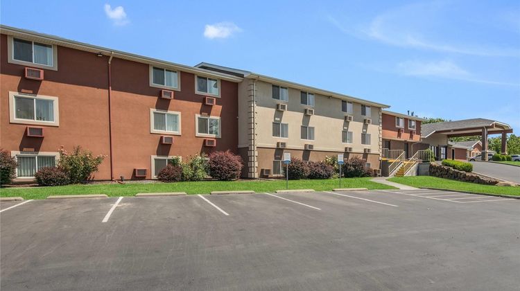 Quality Inn & Suites Walla Walla Exterior
