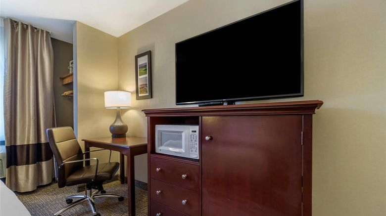 <b>Comfort Inn Kennewick Richland Room</b>. Images powered by <a href="https://iceportal.shijigroup.com/" title="IcePortal" target="_blank">IcePortal</a>.