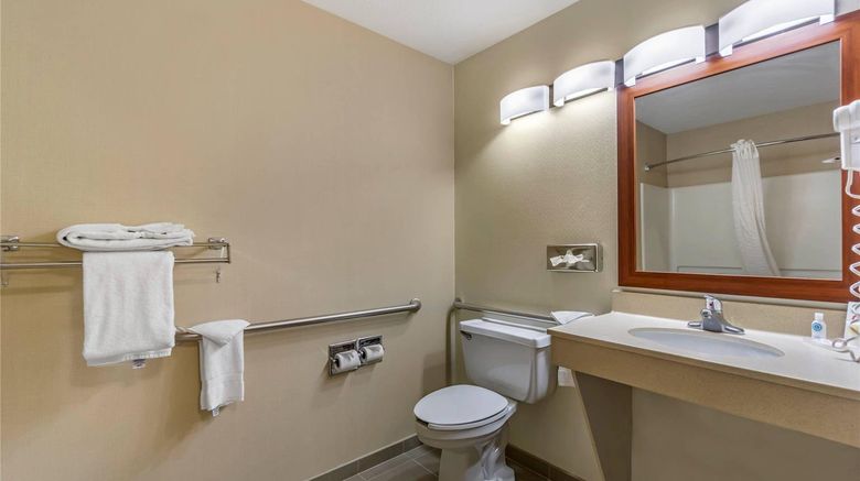 <b>Comfort Inn Kennewick Richland Room</b>. Images powered by <a href="https://iceportal.shijigroup.com/" title="IcePortal" target="_blank">IcePortal</a>.