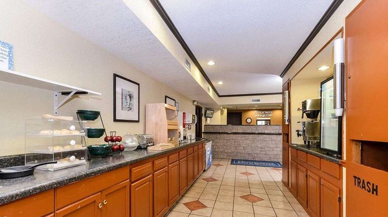 <b>Rodeway Inn & Stes Madsion Restaurant</b>. Images powered by <a href="https://iceportal.shijigroup.com/" title="IcePortal" target="_blank">IcePortal</a>.