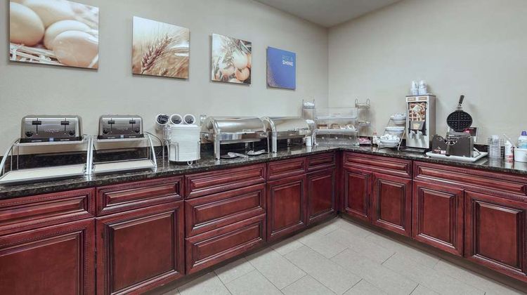 Comfort Suites Appleton Airport Restaurant