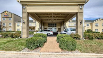 Comfort Suites Appleton Airport