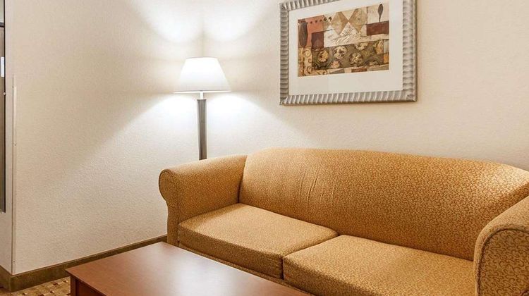 Quality Inn, Eau Clair Suite