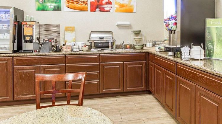 Quality Inn, Eau Clair Restaurant