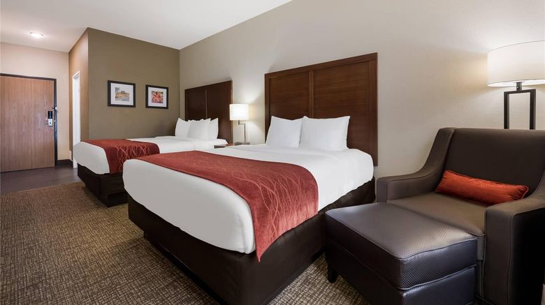 <b>Comfort Inn Onalaska/LaCrosse Room</b>. Images powered by <a href="https://iceportal.shijigroup.com/" title="IcePortal" target="_blank">IcePortal</a>.