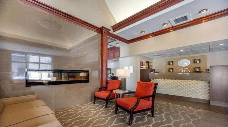Comfort Suites Green Bay West Lobby