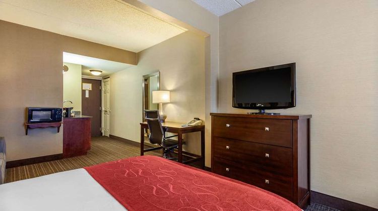 Comfort Suites Green Bay West Suite