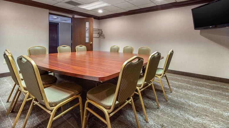 <b>Comfort Suites Green Bay West Meeting</b>. Images powered by <a href="https://iceportal.shijigroup.com/" title="IcePortal" target="_blank">IcePortal</a>.