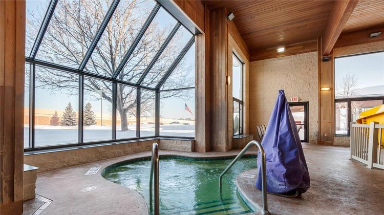 Comfort Suites Green Bay West Pool