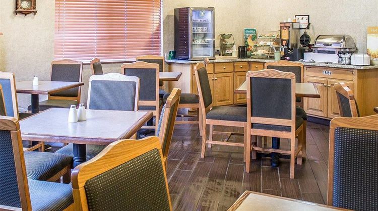 Quality Inn and Suites Sturgeon Bay Restaurant