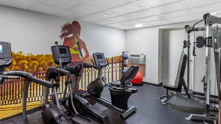 Clarion Pointe Racine-Mount Pleasant Health