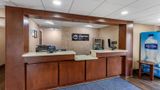 Clarion Pointe Racine-Mount Pleasant Lobby