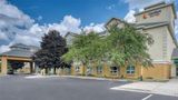 <b>Comfort Suites Exterior</b>. Images powered by <a href="https://iceportal.shijigroup.com/" title="IcePortal" target="_blank">IcePortal</a>.