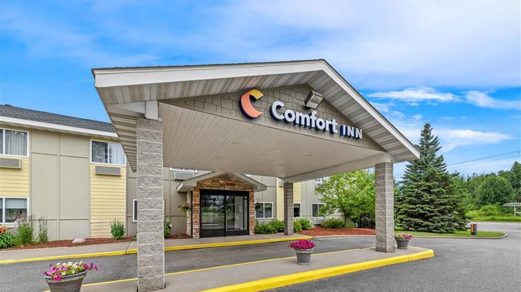 Comfort Inn Rhinelander Exterior