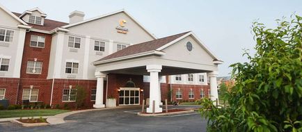Comfort Suites Milwaukee Airport Exterior