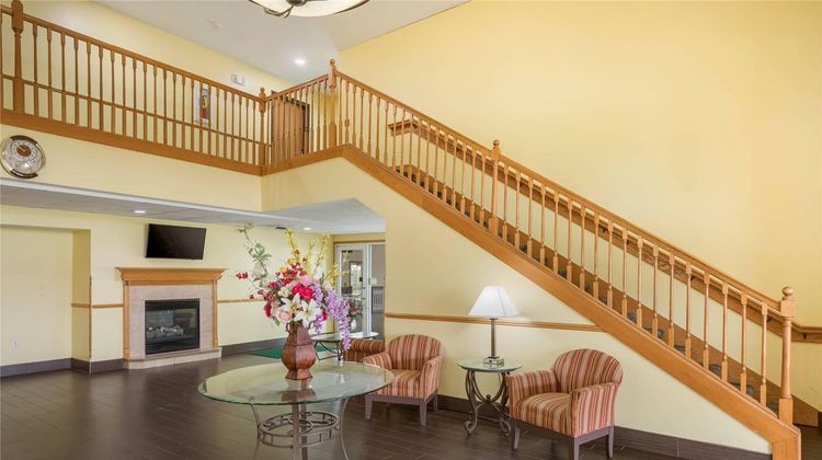 Quality Inn Edgerton Lobby