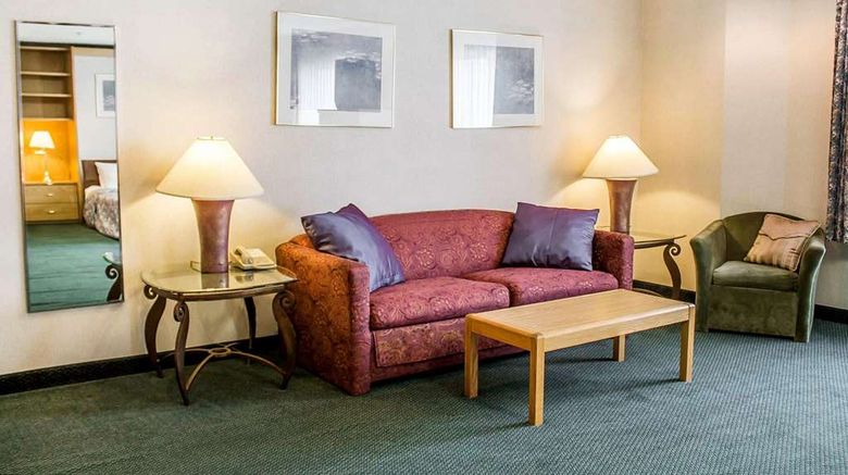 <b>Rodeway Inn Abbotsford Suite</b>. Images powered by <a href="https://iceportal.shijigroup.com/" title="IcePortal" target="_blank">IcePortal</a>.