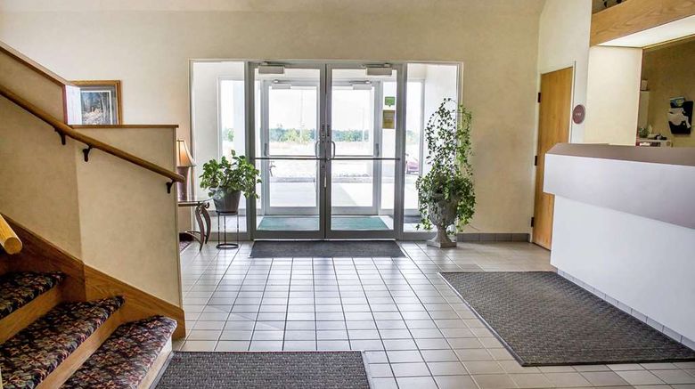 <b>Rodeway Inn Abbotsford Lobby</b>. Images powered by <a href="https://iceportal.shijigroup.com/" title="IcePortal" target="_blank">IcePortal</a>.