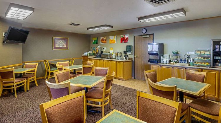 Quality Inn Mineral Point Restaurant