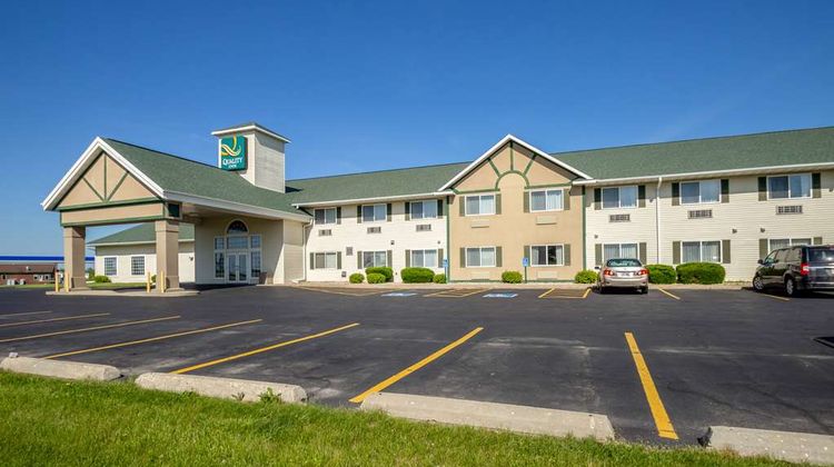Quality Inn Mineral Point Exterior