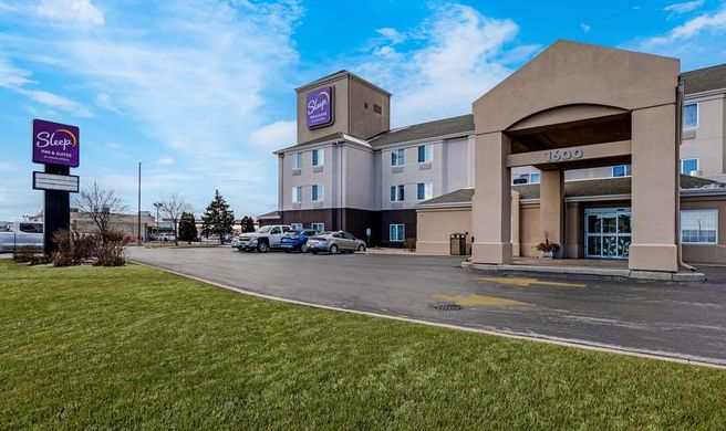 Sleep Inn & Suites-Green Bay Airport Exterior
