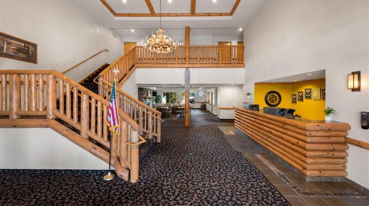 Rodeway Inn & Suites Tomahawk Lobby