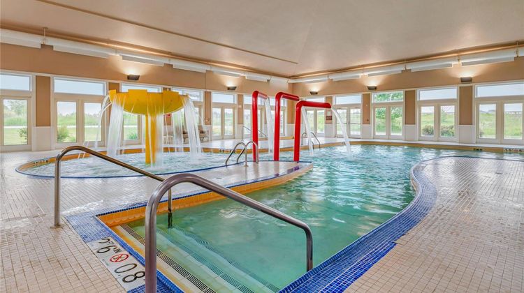 Comfort Inn and Suites Sheboygan I-43 Pool