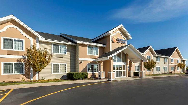 <b>Comfort Inn and Suites Jackson Exterior</b>. Images powered by <a href="https://iceportal.shijigroup.com/" title="IcePortal" target="_blank">IcePortal</a>.