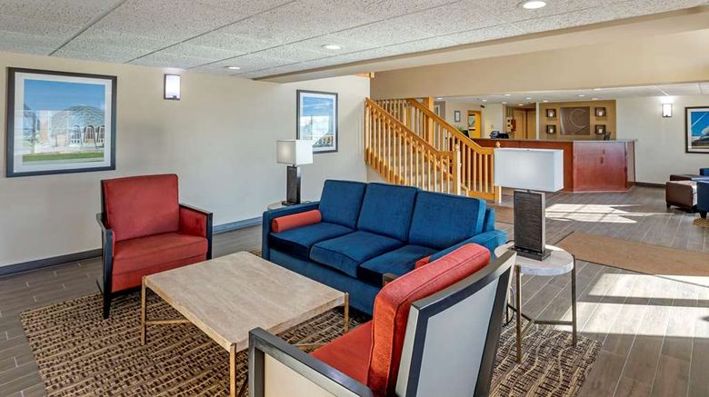 <b>Comfort Inn and Suites Jackson Lobby</b>. Images powered by <a href="https://iceportal.shijigroup.com/" title="IcePortal" target="_blank">IcePortal</a>.